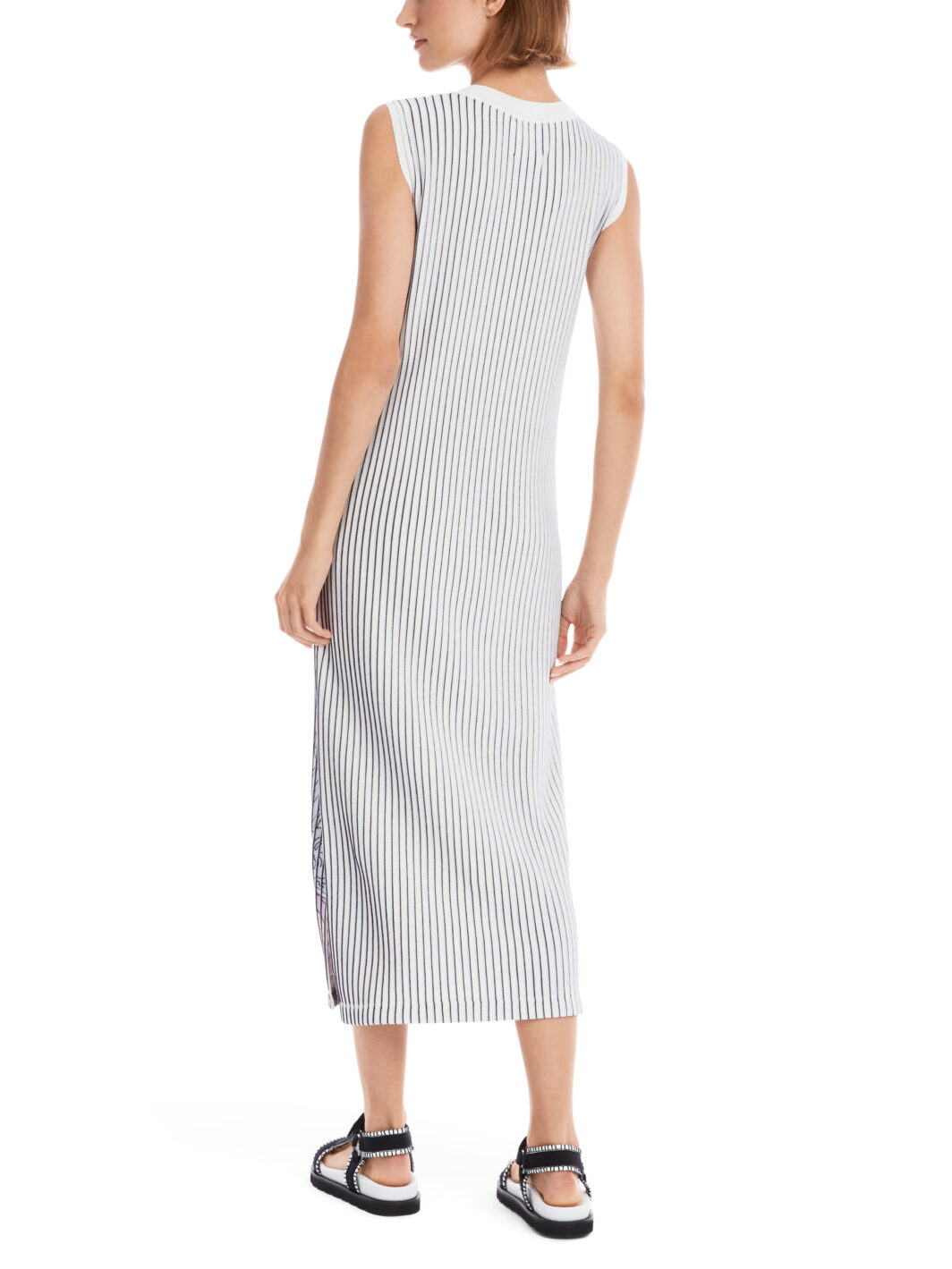 Marc Cain Plissiertes Kleid Knitted in Germany - Image 3