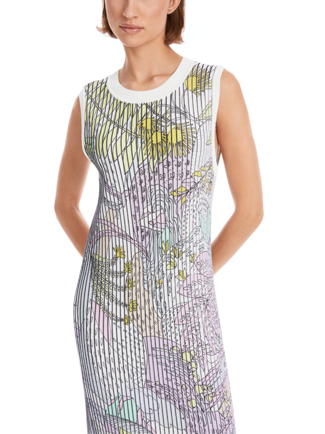 Marc Cain Plissiertes Kleid Knitted in Germany - Image 6
